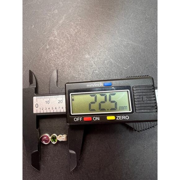 NEW Pink tourmaline and chrome diopside sterling silver pendant 1.65 grams - Picture 9 of 10